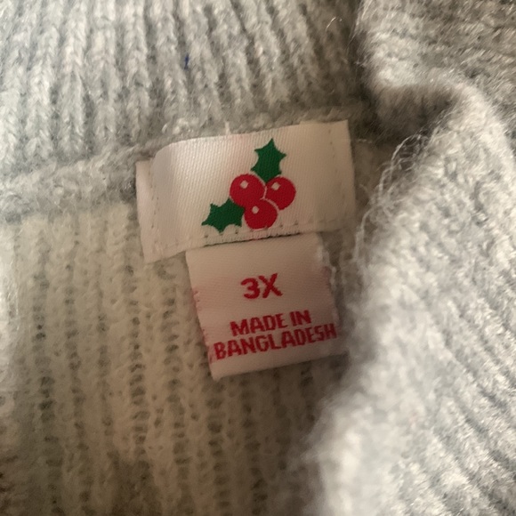 NWT Size 3X Super Soft Gray Star Print Sweater - Picture 6 of 6